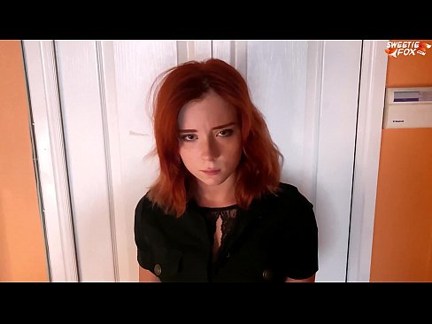 ❤️ Gwardja tas-Sigurtà Ikkastigat lil Pretty Woman għal Serq ta' Ħanut - Cum F'Ħalq ❌ Vidjo porn lilna mt.com-porn-mz.ru ❌️