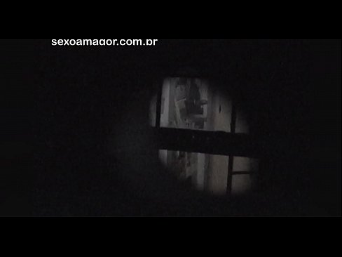 ❤️ Blondie tiġi filmata segretament minn voyeur tal-viċinat moħbi wara briks vojta ❌ Vidjo porn lilna mt.com-porn-mz.ru ❌️